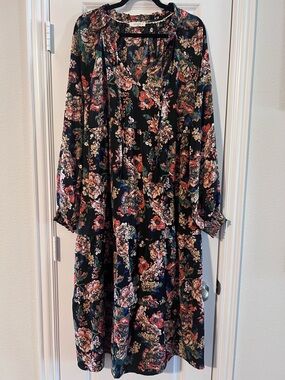Floral Tiered Long Sleeve Dress
